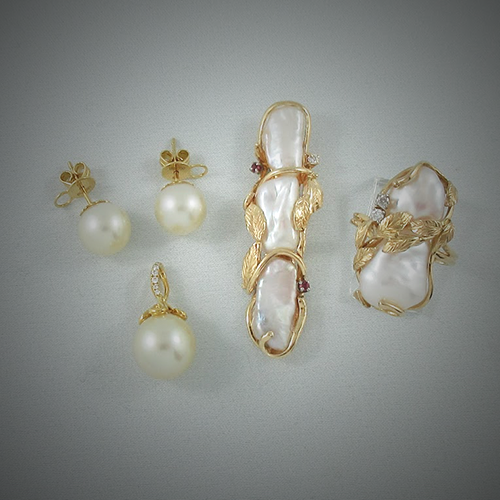 Cultured pearls