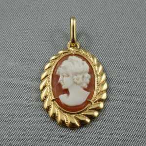 pendentif camée coquillage 18k or jaune B5864-1