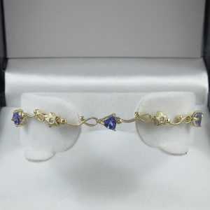 Bracelet Tanzanites et diamants, 10K jaune, B6211-1