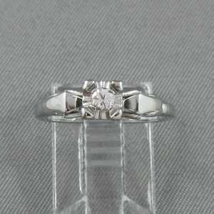 Bague un diamant, 18K blanc, B6348-1