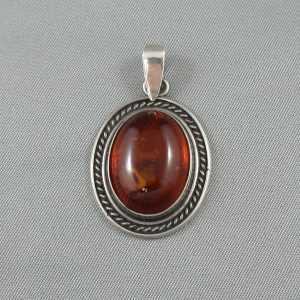 Pendentif ambre, B6242-1