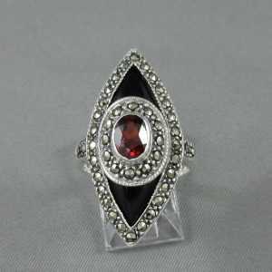 Bague grenat, calcédoines noires et marcassites, B6413-1