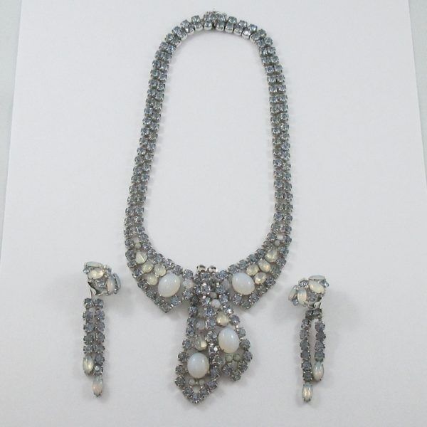 Karu, ensemble (collier et boucles d'oreilles), B7080-1