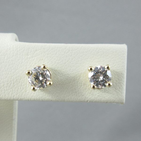 Diamond, 14K yellow gold earrings