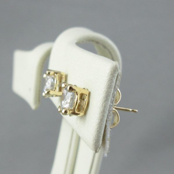 Diamond, 14K yellow gold earrings - Image 2