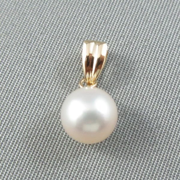 Akoya pearl, 18K yellow gold pendant - Image 2