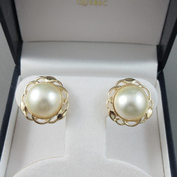 Mabe pearl, 14K yellow gold earrings