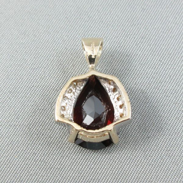 Garnet and diamonds, 10K gold pendant - Image 4