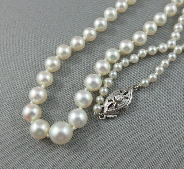 Collier, perles Akoya et diamant, 14K blanc, BIRKS