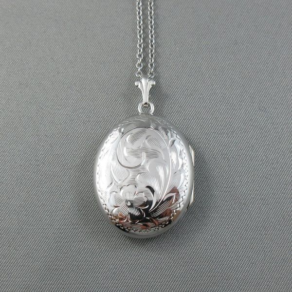 Silver locket pendant and chain