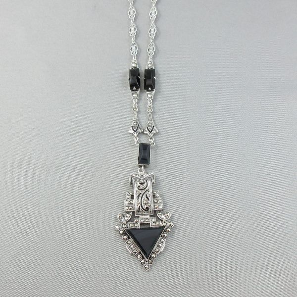 Black chalcedony and marcasite, silver necklace and bracelet - Image 2