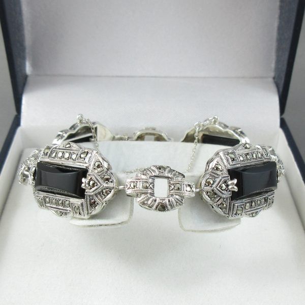 Black chalcedony and marcasite, silver necklace and bracelet - Image 6