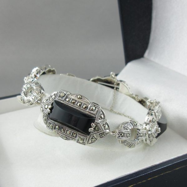 Black chalcedony and marcasite, silver necklace and bracelet - Image 7