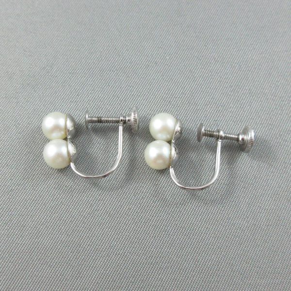 Akoya pearl, silver screw back earrings, AVON - Image 2