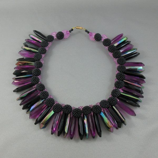 Collier, noir et mauve – Image 4