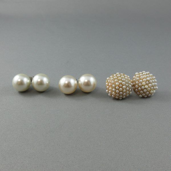 Imitaition pearls, necklaces and 3 earrings - Image 7