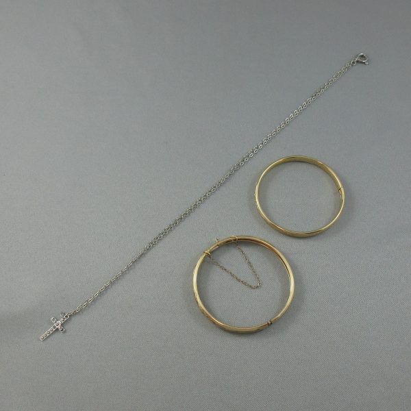 2 baby bracelets and cross with chain