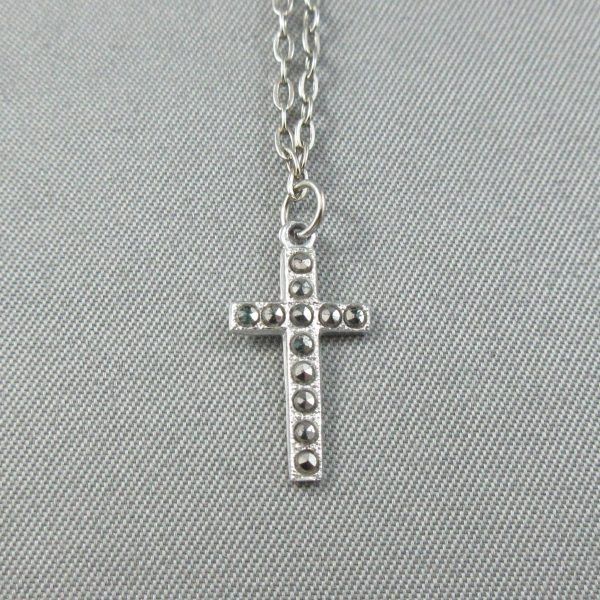 2 baby bracelets and cross with chain - Image 2